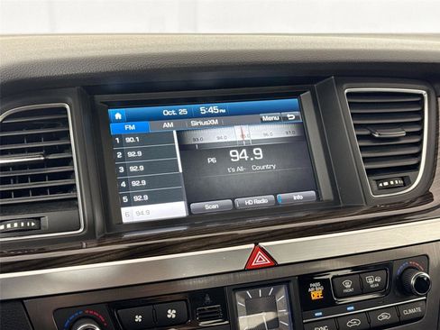 Used 2016 Hyundai Genesis 3.8 image 24