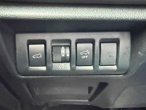 Used 2024 Subaru Outback Onyx Edition AWD/4WD image 31