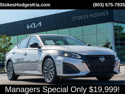 Used 2025 Nissan Altima 2.5 SV