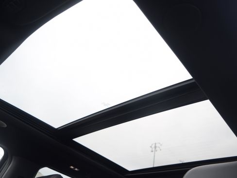 Used 2025 Ford F150 Raptor image 19