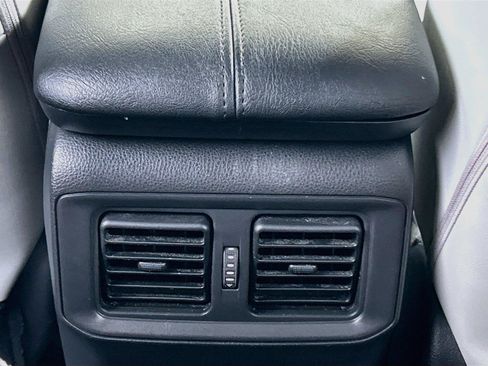 Used 2019 Toyota RAV4 XLE Premium w/ All Weather Liner Package AWD/4WD image 20