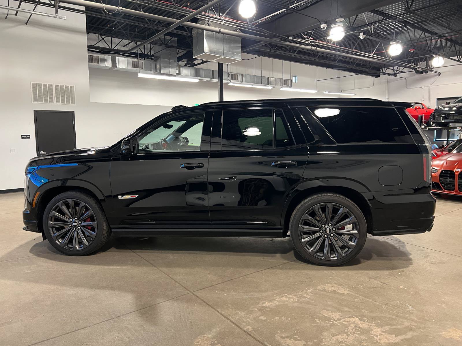 Used 2026 Cadillac Escalade V AWD/4WD image 6