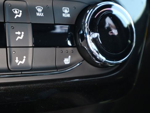 New 2026 Chevrolet TrailBlazer ACTIV w/ Convenience Package FWD image 5