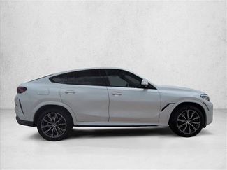Used 2023 BMW X6 xDrive40i w/ M Sport Package AWD/4WD video 4