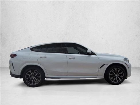 Used 2023 BMW X6 xDrive40i w/ M Sport Package AWD/4WD image 4