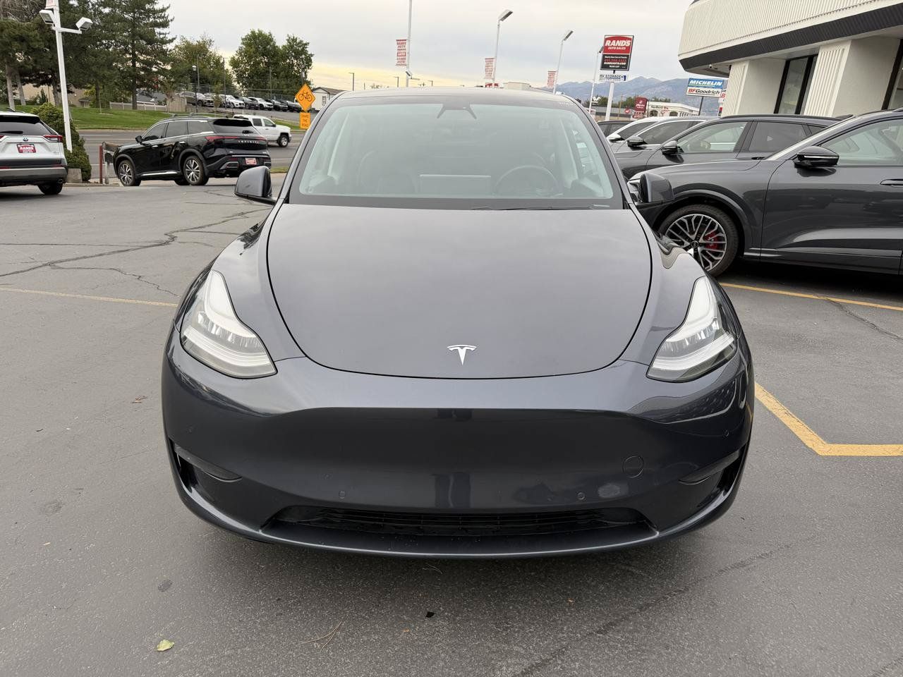 Used 2020 Tesla Model Y Long Range AWD/4WD image 11