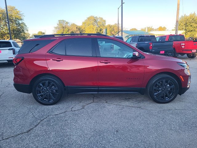 Used 2022 Chevrolet Equinox RS FWD image 20