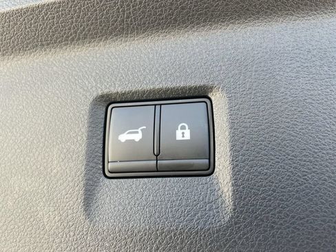 Used 2025 INFINITI QX60 Pure FWD image 11