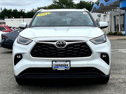 Used 2023 Toyota Highlander XLE