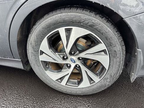 Used 2022 Subaru Legacy Premium image 6
