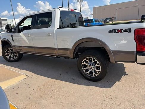 Used 2022 Ford F250 Lariat w/ Lariat Value Package AWD/4WD image 7