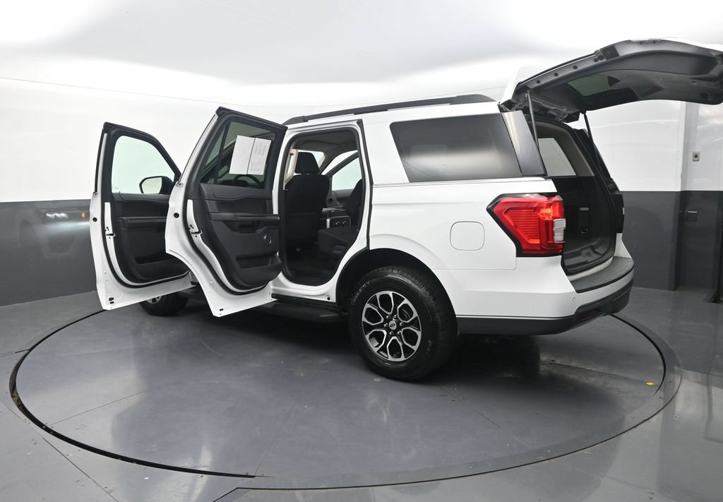 Used 2022 Ford Expedition XL AWD/4WD image 35