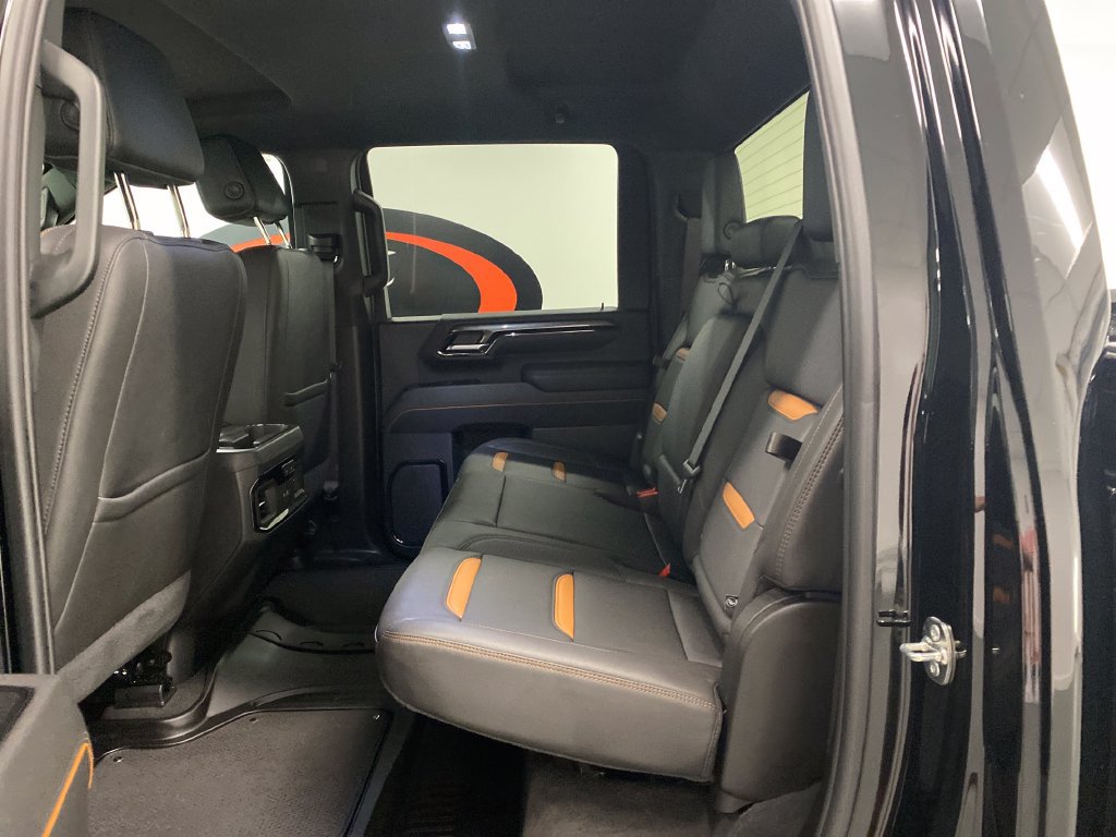 Used 2026 GMC Sierra 2500 AT4 AWD/4WD image 16