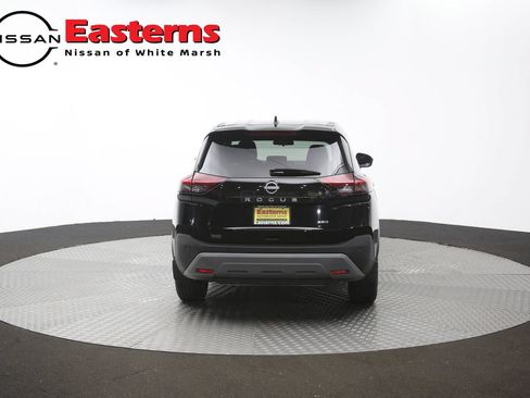Used 2023 Nissan Rogue S AWD/4WD image 36