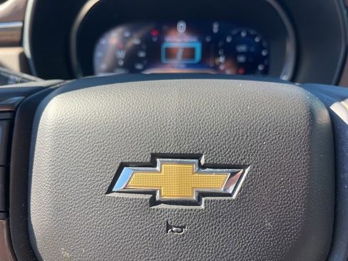 Used 2023 Chevrolet Tahoe High Country image 40