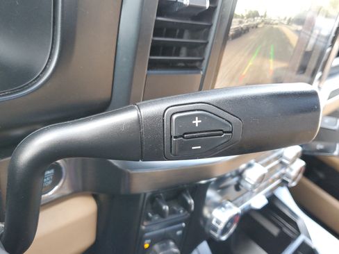 Used 2024 Ford F250 Lariat AWD/4WD image 35