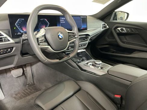 Certified 2025 BMW 230i xDrive 230i xDrive w/ Convenience Package image 28