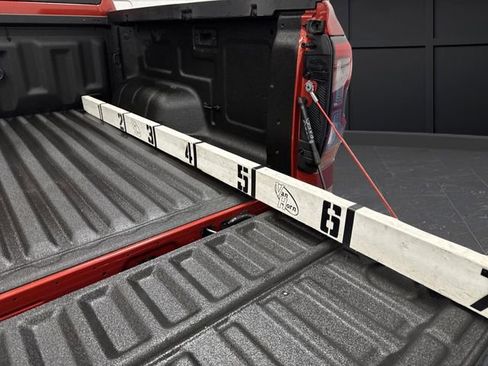 Used 2024 Ford Ranger Lariat w/ FX4 Off-Road Package image 16