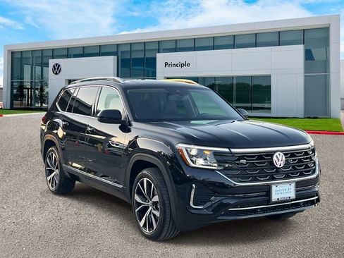 New 2026 Volkswagen Atlas SEL Premium R-Line AWD/4WD image 2