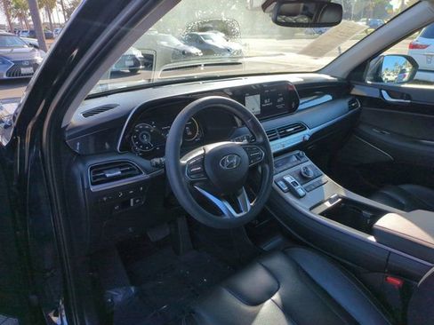 Used 2021 Hyundai Palisade Limited w/ Winter Package image 14