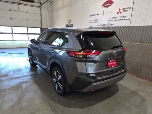 Used 2021 Nissan Rogue SL AWD/4WD image 5