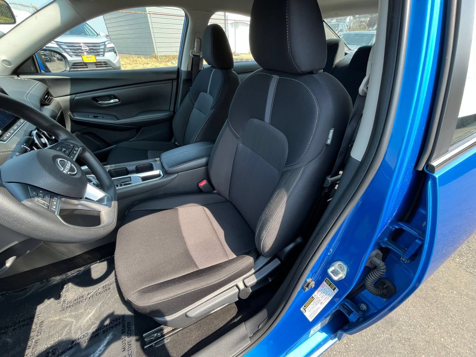 Used 2025 Nissan Sentra SV FWD image 35
