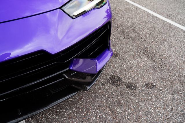 Used 2024 Lamborghini Urus Performante AWD/4WD image 11