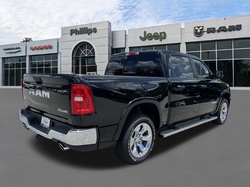 New 2026 RAM 1500 Big Horn AWD/4WD image 3