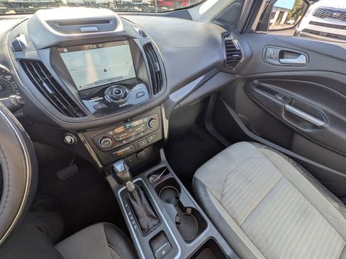 Used 2017 Ford Escape Titanium image 13