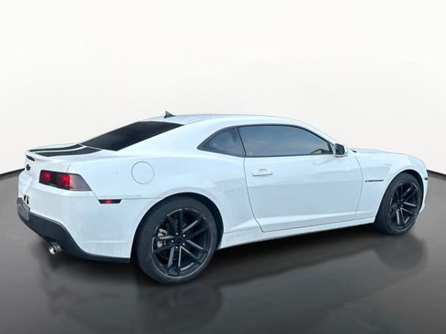 Used 2015 Chevrolet Camaro LS RWD image 3