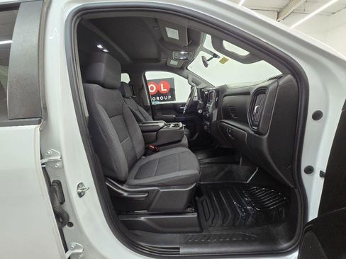 Used 2022 Chevrolet Silverado 2500 W/T w/ WT Fleet Convenience Package image 24