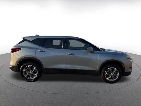 Used 2025 Chevrolet Blazer LT image 16