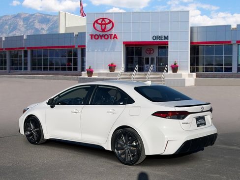 Used 2024 Toyota Corolla XSE image 5