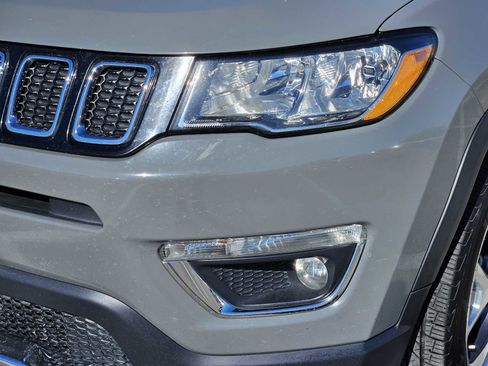 Used 2020 Jeep Compass Limited image 7