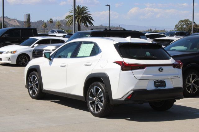 Certified 2025 Lexus UX 300h FWD image 19