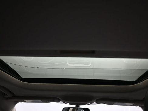 Used 2017 Ford Fusion SE image 37