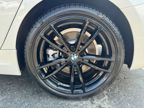Used 2022 BMW 330i Sedan w/ M Sport Package RWD image 50