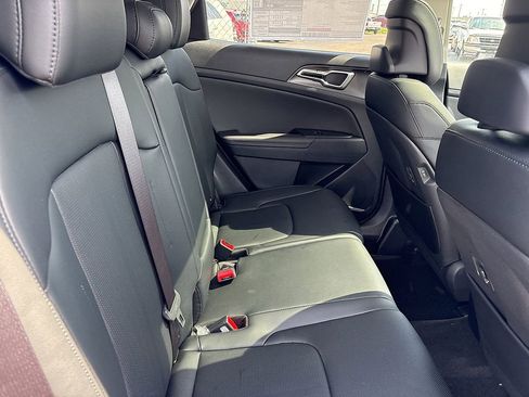 New 2026 Kia Sportage EX FWD image 8