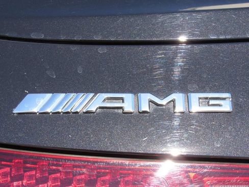 Certified 2022 Mercedes-Benz SL 63 AMG 4MATIC w/ Driver Assistance Package image 8