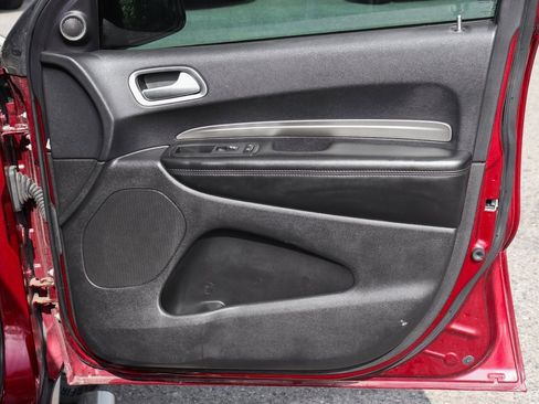 Used 2019 Dodge Durango SXT image 37