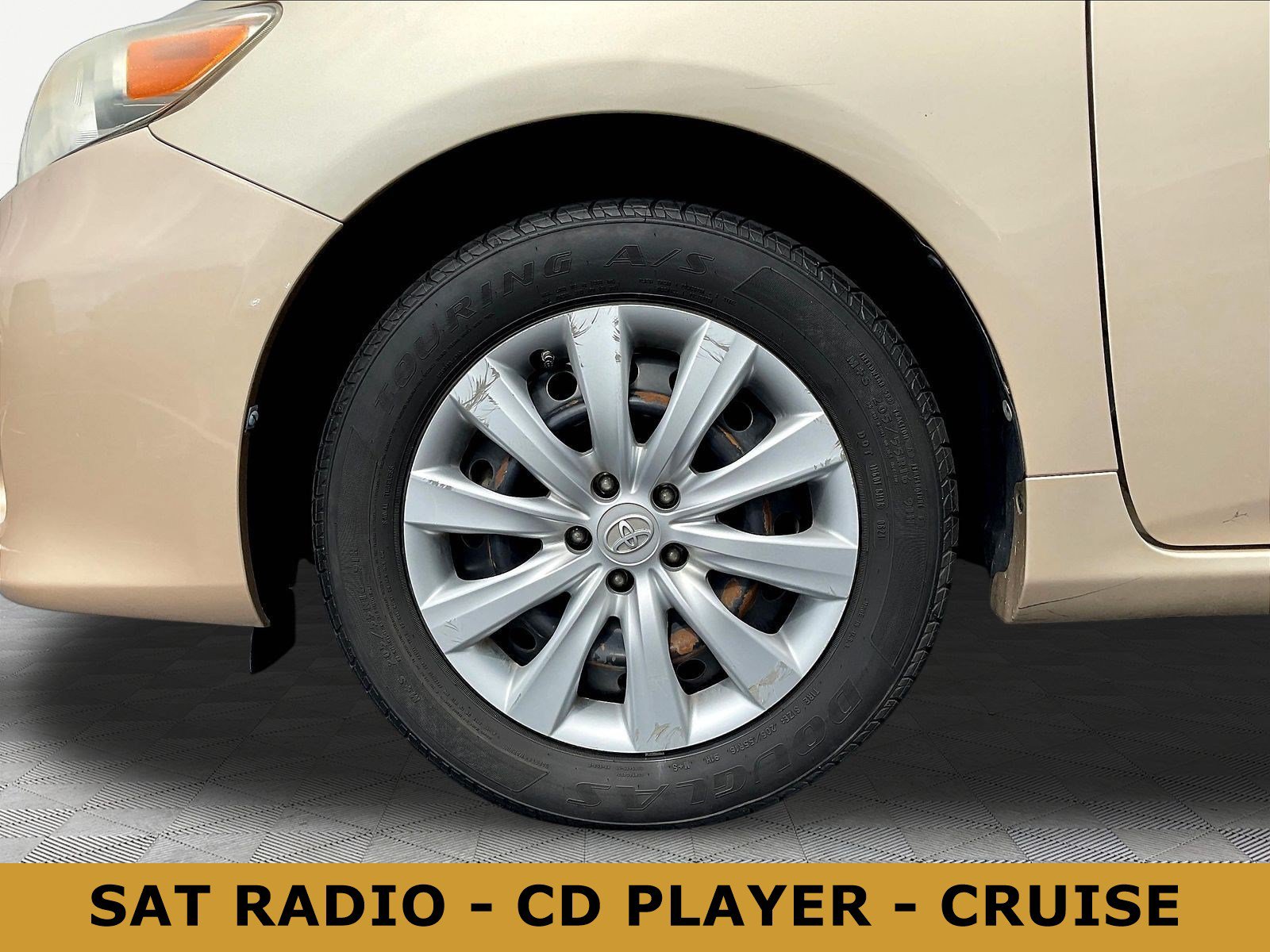 Used 2012 Toyota Corolla LE FWD image 34