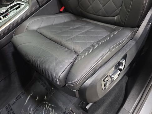 Used 2024 BMW X5 xDrive40i AWD/4WD image 28