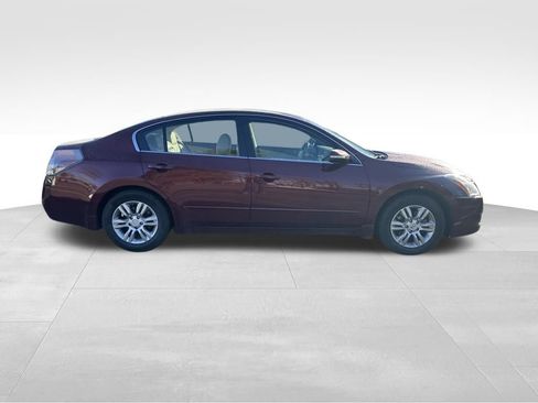 Used 2010 Nissan Altima 2.5 SL w/ SL Pkg image 8
