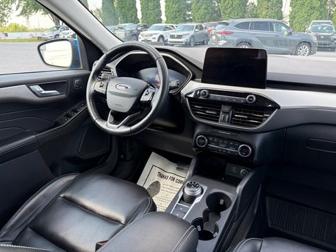 Used 2021 Ford Escape SEL w/ Technology Package AWD/4WD image 7