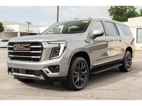 New 2026 GMC Yukon XL Elevation w/ Elevation Premium Package AWD/4WD image 4