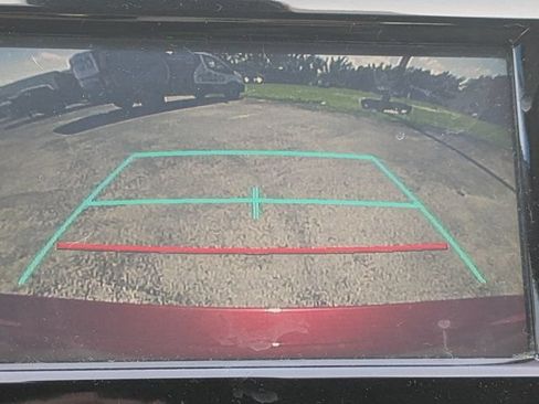Used 2018 Toyota Camry SE FWD image 20