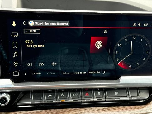 Used 2023 GMC Sierra 1500 Elevation image 23