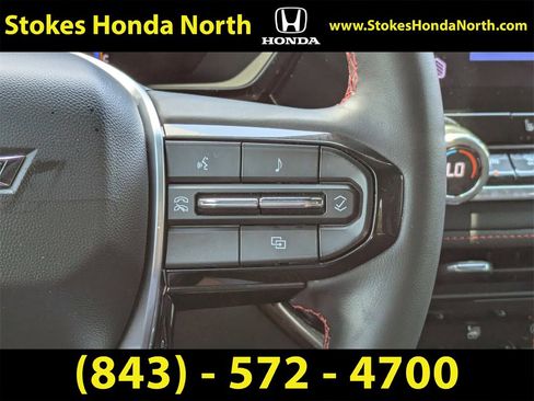 Used 2023 Chevrolet Colorado Z71 w/ Z71 Convenience Package 2 image 25