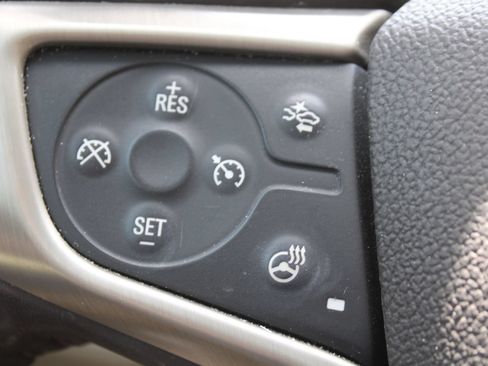 Used 2019 GMC Acadia Denali w/ Technology Package FWD image 33