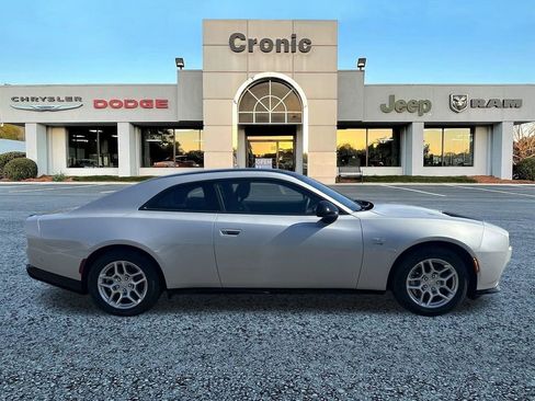 New 2025 Dodge Charger R/T w/ Quick Order Package 25M R/T image 2